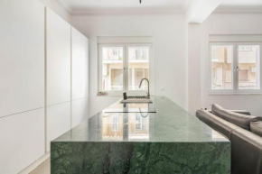 3 bedroom New Modern Flat in the heart of Athens